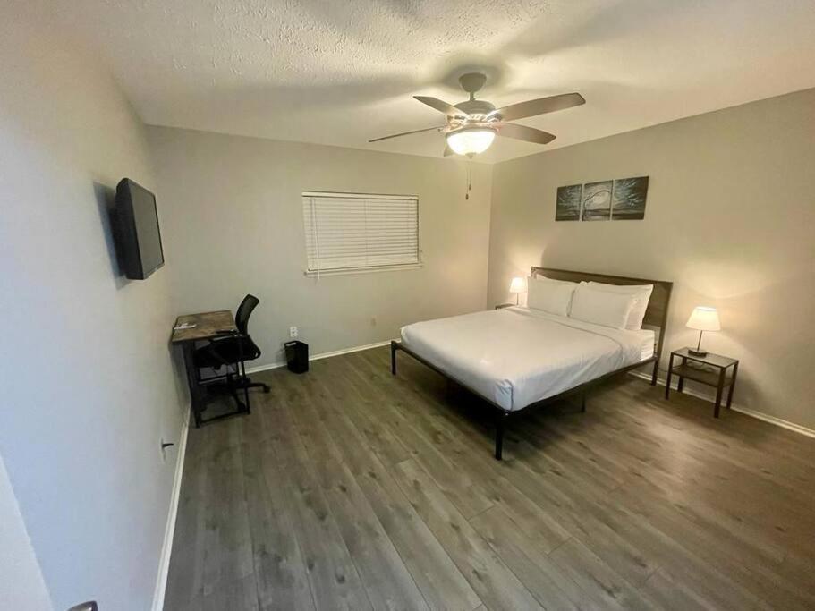 3 Bedroom Entire Home - Centrally Located In Katy, Texas Exteriér fotografie